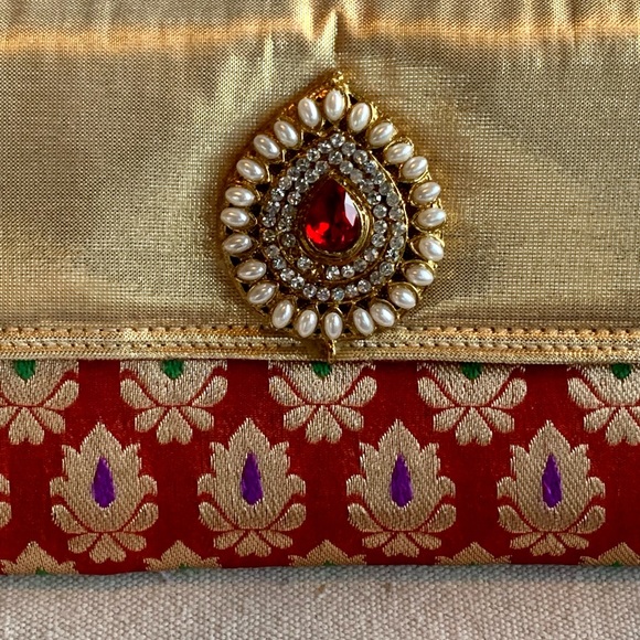 Bejeweled Pouch Makeup Jewelry Bag - Picture 12 of 12